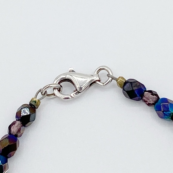 Faceted Crystal Glass Iridescent Beaded Bracelet With 925 Sterling Silver Clasp - Picture 6 of 7